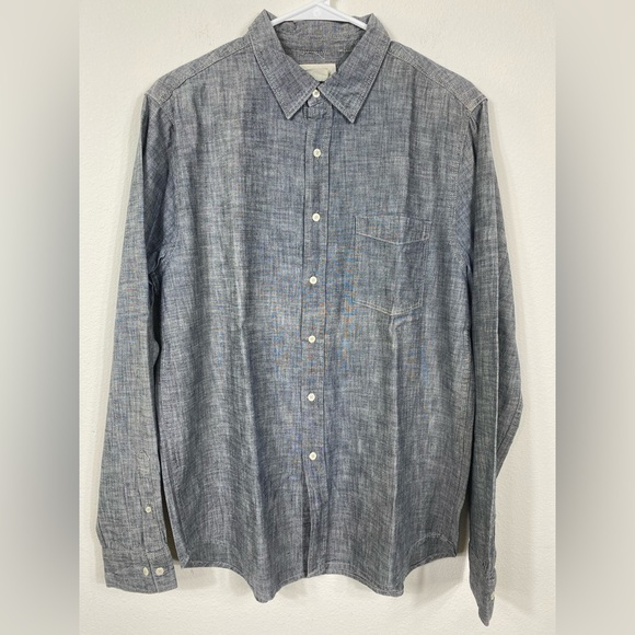 H&M L/S Chambray Button-up Shirt - Picture 1 of 4